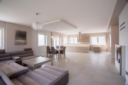 Moderniser votre habitat &agrave; AVANNE-AVENEY, un projet personnalis&eacute;